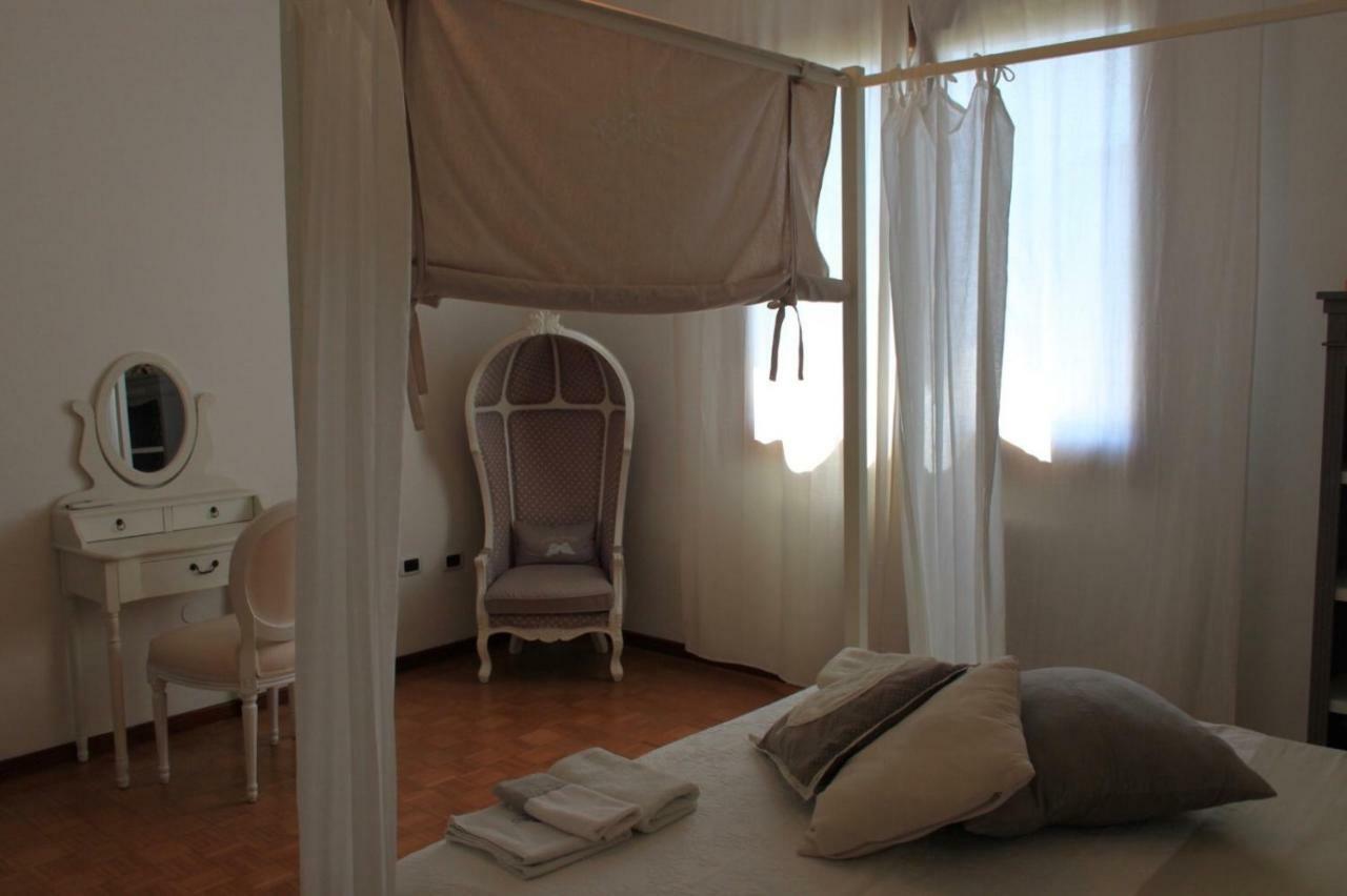 San Trovaso Casa Vacanza Pina מראה חיצוני תמונה