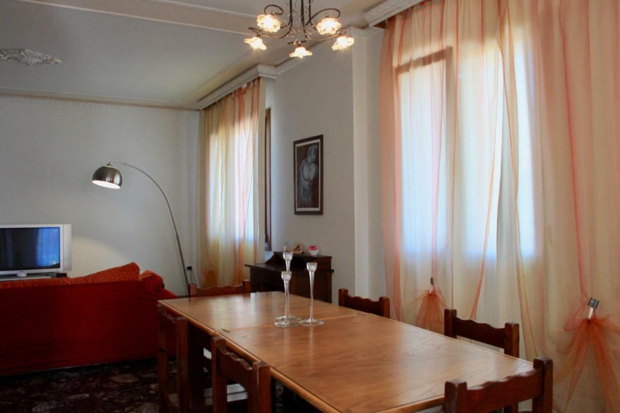 San Trovaso Casa Vacanza Pina מראה חיצוני תמונה